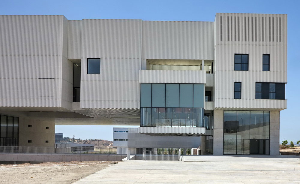 Edificio de Transferencia del Conocimiento y Servicios Generales del Campus de Linares