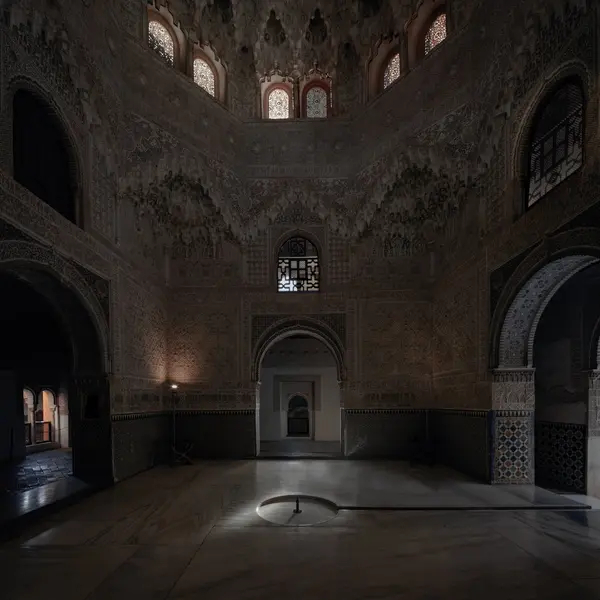 Iluminación Patio de los Leones, Alhambra